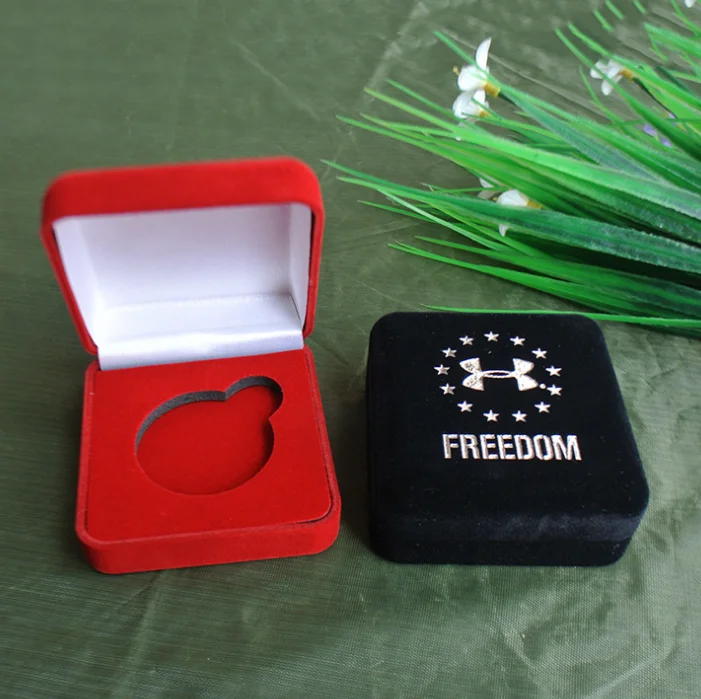 sonier-pins custom velvet coin display box with promotion gifts boxes for medals
