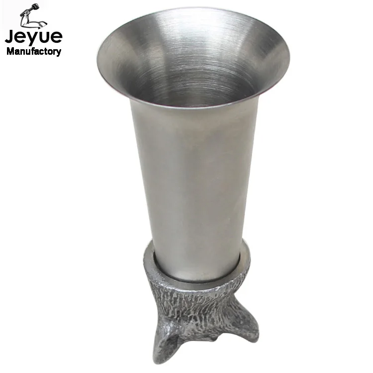 Factory provide zinc alloy fox shaped wine cup shot glass stainless steel glass shot