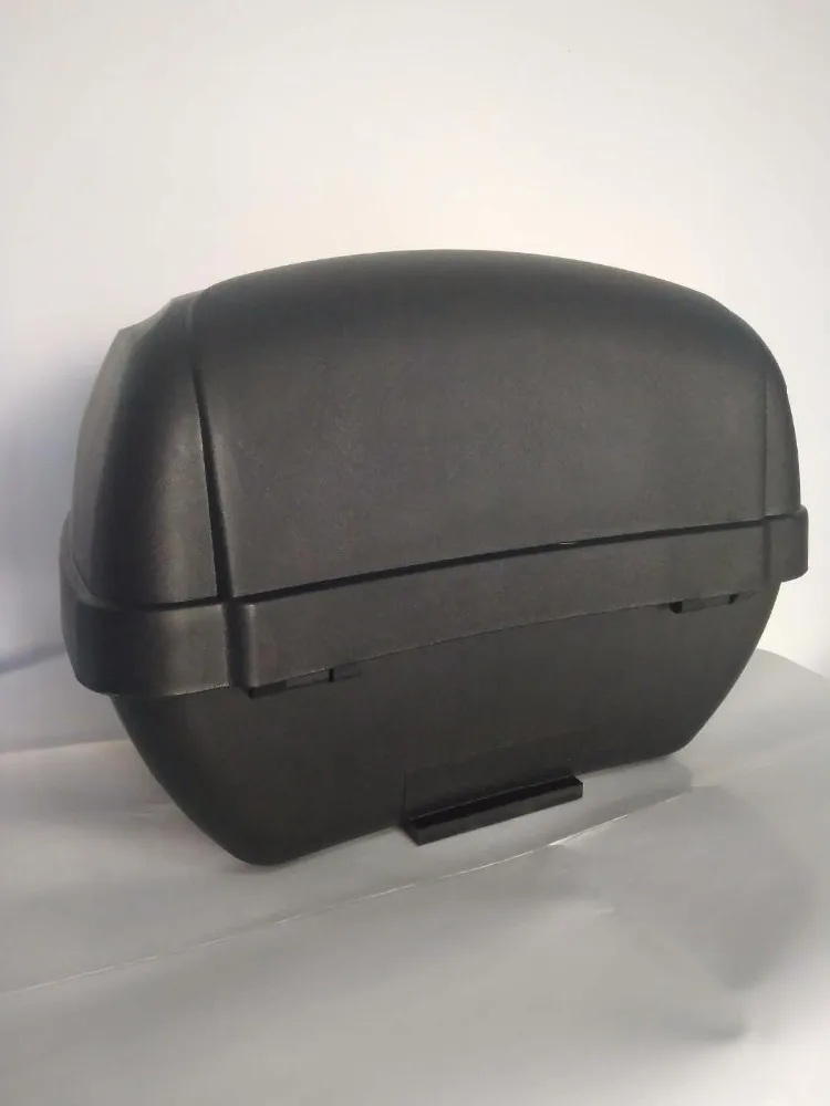 
China manufactures plastic trunk box for motorcycle 