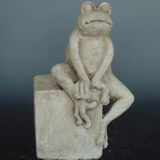 Animal statuary concrete cement outdoor garden frog porcelain figurine