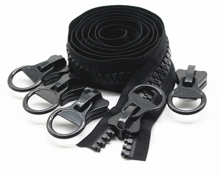 High Quality Economic Superior Large Plastic Zipper