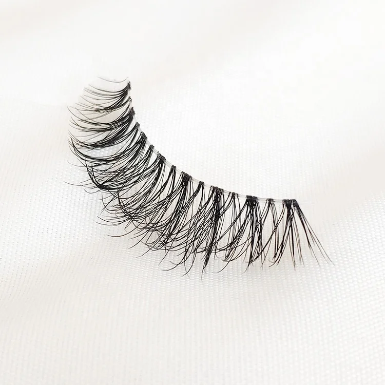 
3D Faux Mink Eyelashes Clear Band Invisible Wholesale Faux Mink 3D Strip Eyelashes 