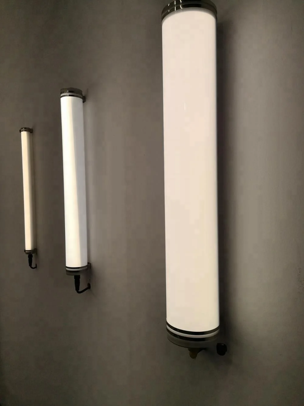 
IP69K IK10 outdoor industrial 20W 30W 40W 60W LED linear tube triproof light 