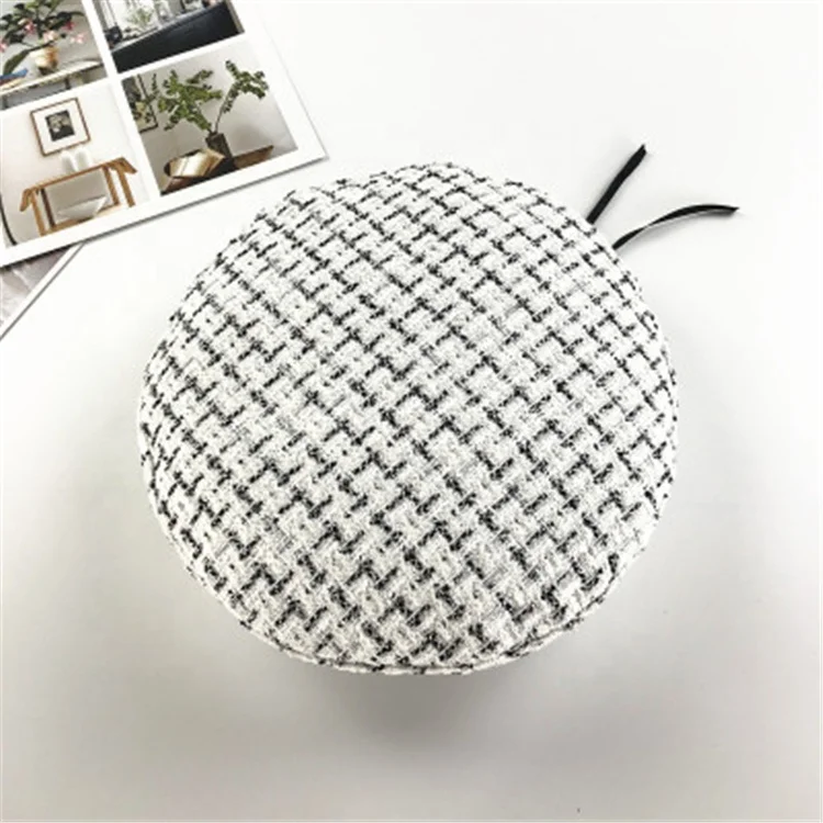 
Winter New Arrive Fashion Wind Port Black And White Bow Tie south Africa Beret Students Octagonal Cap 