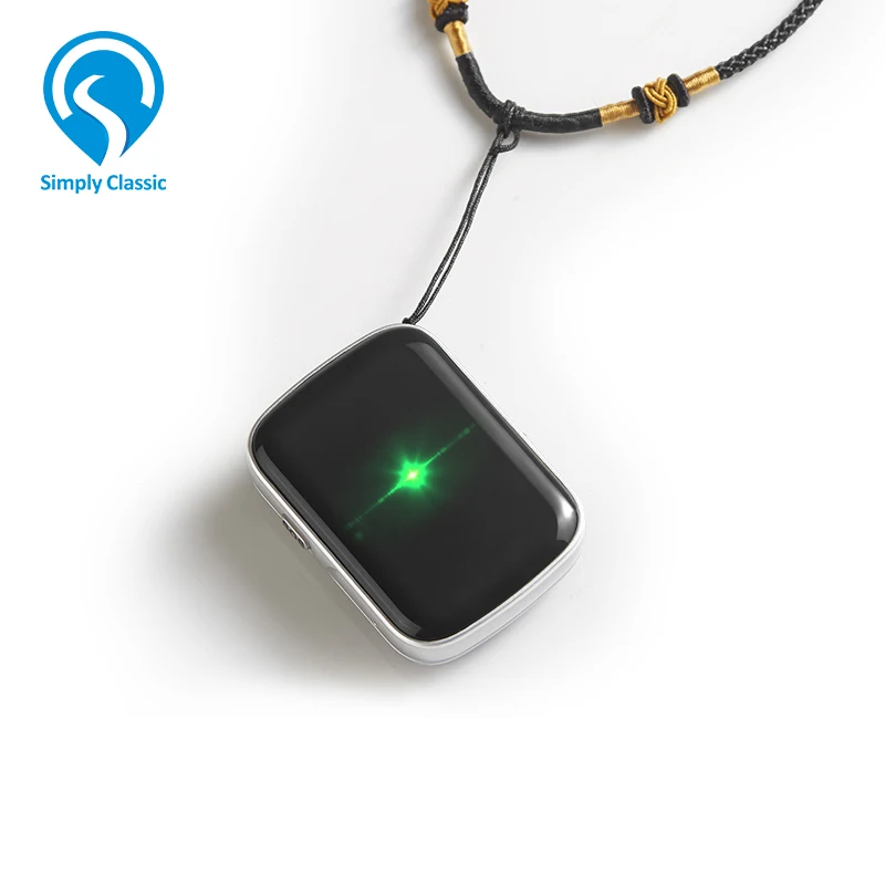 A21 Portable Real Time Tracking Pendant Micro Children GPS Tracker