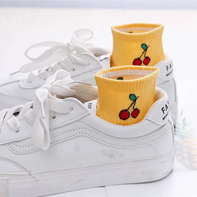 
UP GRAD Spring and summer cotton color fruit boat socks lovely lady socks 