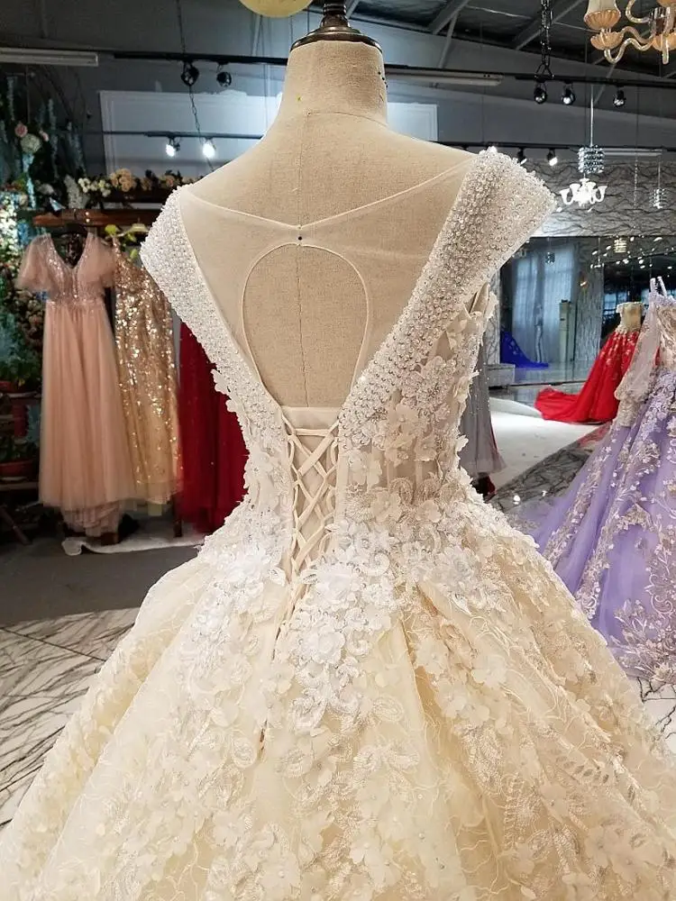 Real Photo Lace Modest Beauty Wedding Dress