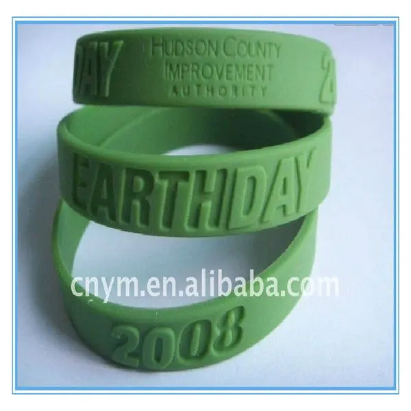 Debossed_bracelet_