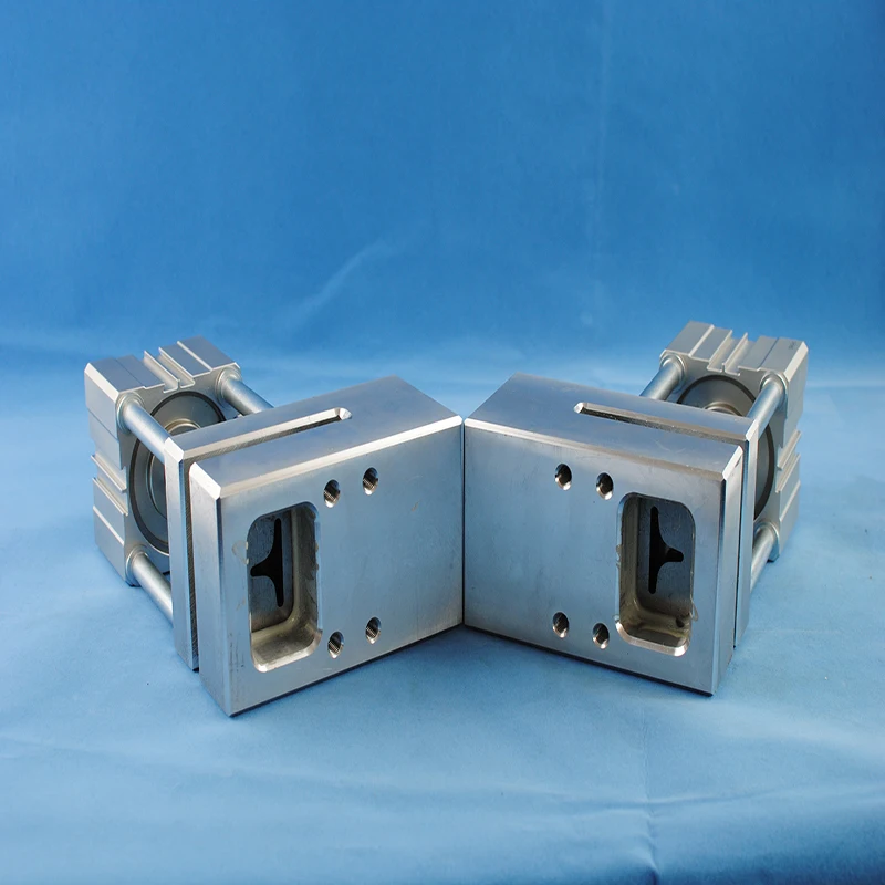 Pneumatic plastic film R10.5 round corner hole punch cutter