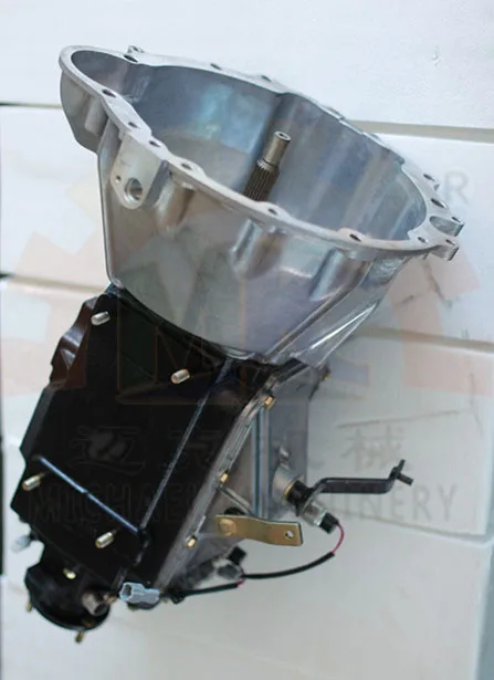 Light Duty Truck MSB5M 4JB1/4JB1T Engine Manual 5F+1R Transmission Gearbox for Isuzu NKR/100P/NPR