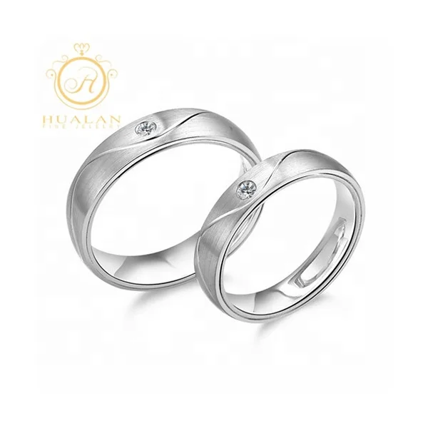 
18 Carat Gold Gold Ring Name Designs For Couple 