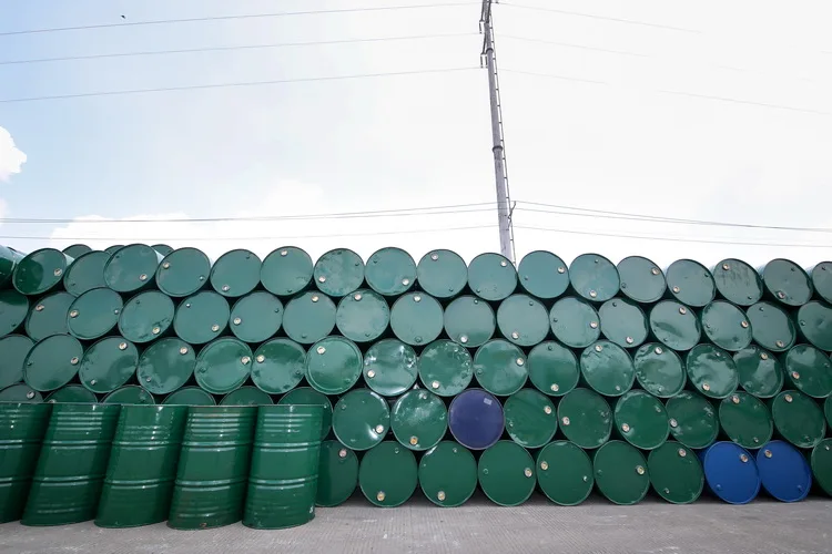 liquid unsaturated polyester resin for table chair hand furniture resin