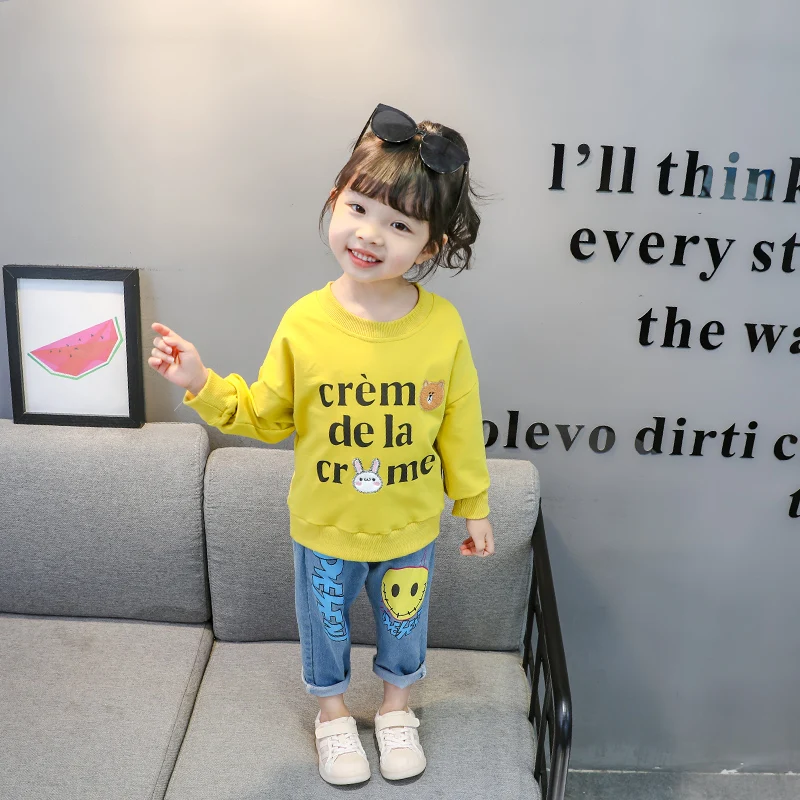 2019 new high quality cheap china spring autumn cute cartoon pig pattern 1 to 4 years two pieces girls wear clothes