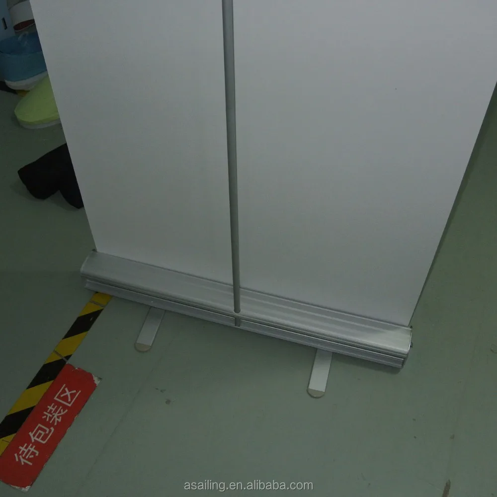 Easy set-up Pull up high resolution printing poster display