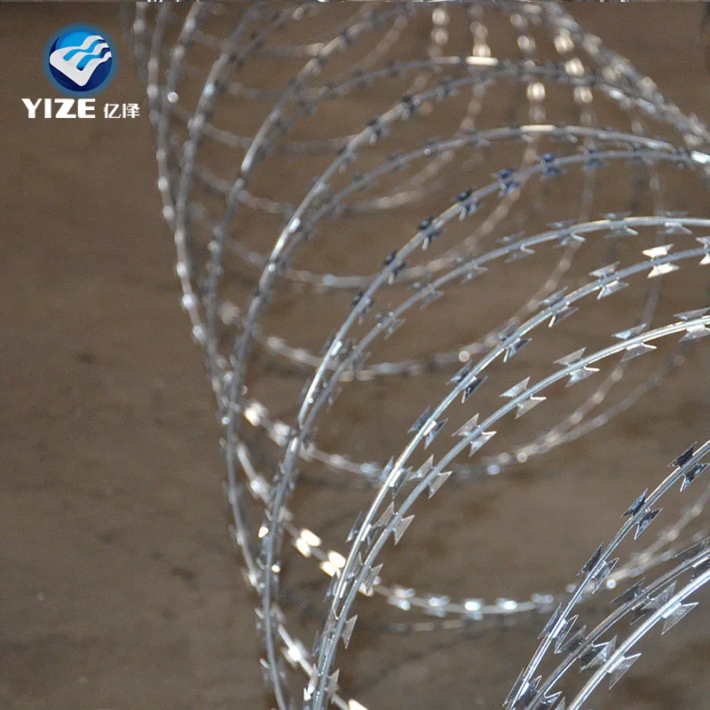Оцинкованная оцинкованная колючая проволока для натовского забора