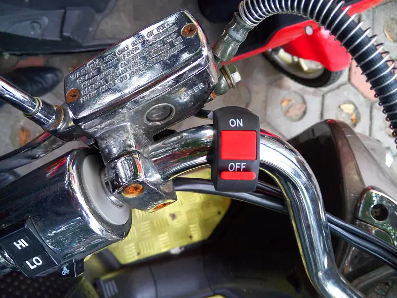 Electric car motorcycle double flash switch headlamp LED horn flout refit switch car faucet handle button