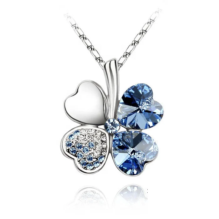 Trending Nickel free Alloy jewelry accessories Fashion lucky Green Crystal 4 Four Leaf Heart Clover Pendant Necklace For women
