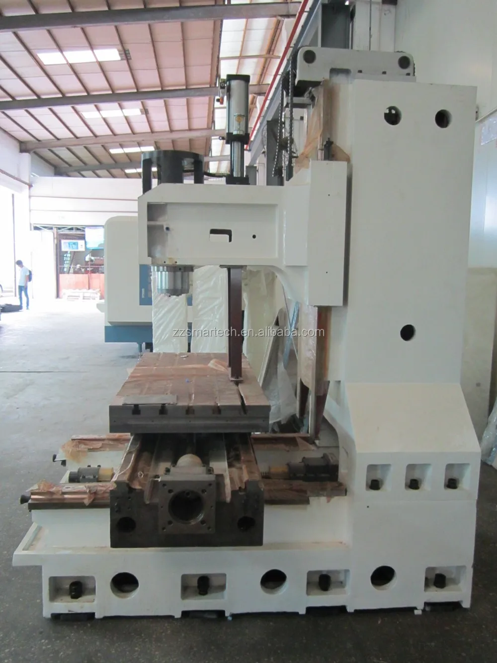 VMC-1060L white painting 3