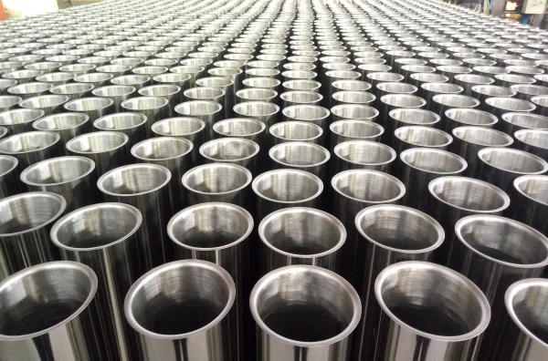 
China Factory Wholesale Price Seamless Stainless Steel 4040 Membrane Housing 