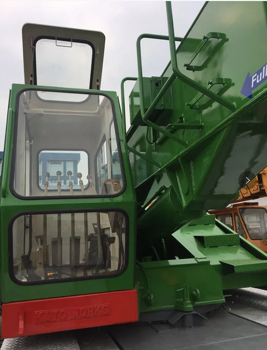 
Used Condition and Truck Crane Feature Kato NK250E-II 
