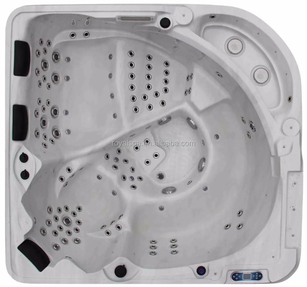 150 jets USA Balboa control 6 person hot tub
