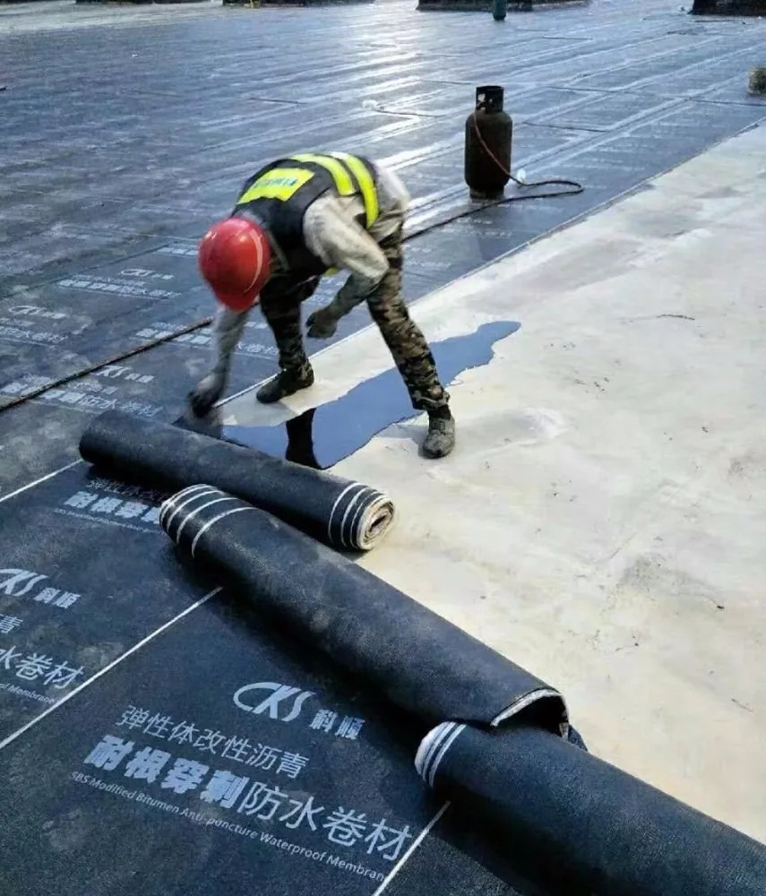 Self-adhesive underground high polymer polyethylene bitumen emulsion waterproofing membrane