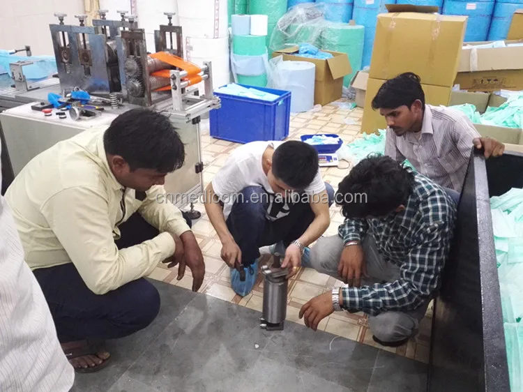 
disposable surgical nonwoven shoe cover making machine 