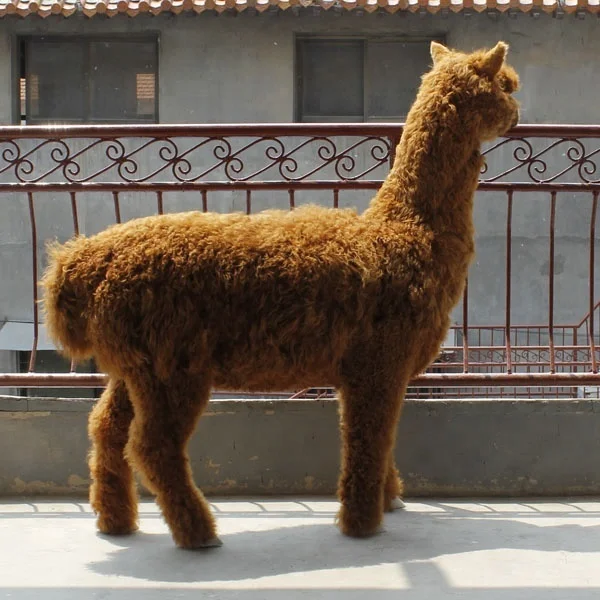 Life-Size Alpaca Toy in Unstuffed Synthetic Fur Indoor Christmas Decoration Supplies Packaged in Bags Artificial Style