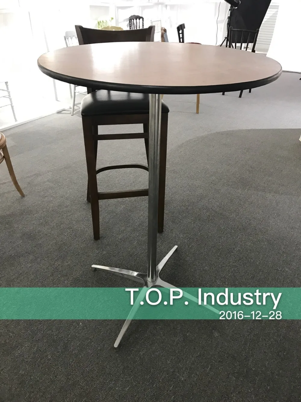 Бар высота таблицы (42 см)