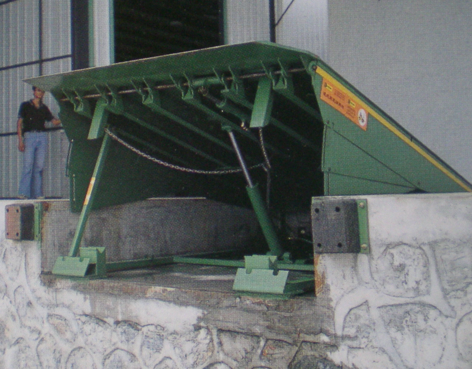 Factory Direct Sale Loading Dock Ramp Leveler Lift Table