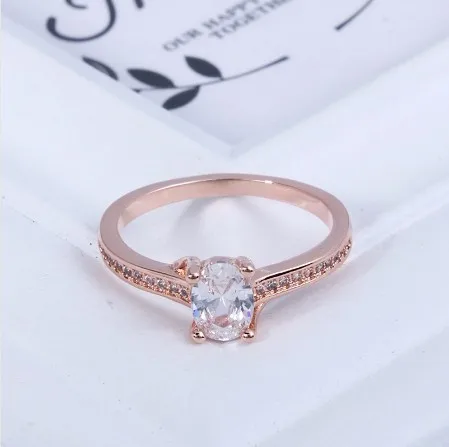 Copper Jewelry Oval Four Claws Simulated Diamond Drill Bit Engagement Crown Plated White Gold Ring