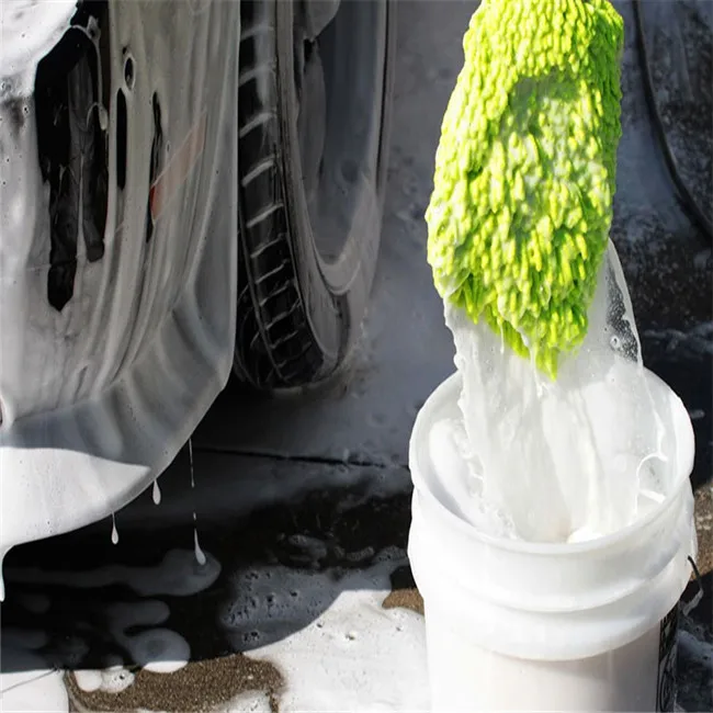 Hot Selling Different Styles Portable Microfibre Chenille Car Cleaning Gloves