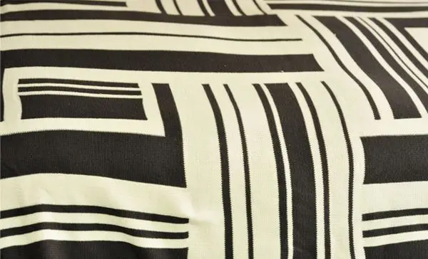 50DB46-1 100% wool cotton acrylic twin side logo jacquard knit fabric knit bed runner throw blanket