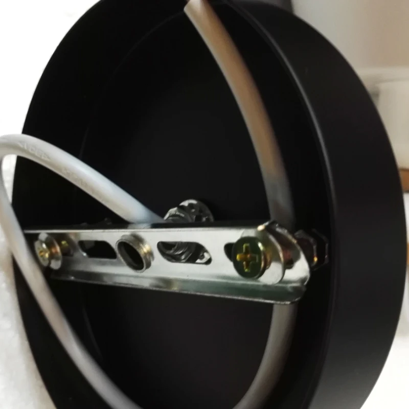 Decorative Simple Black and White Creative Wall lamp for Bedroom