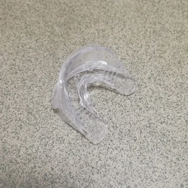 Dual silicone teeth bleaching mouth trays