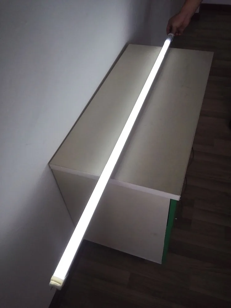 2ft 600mm 9W battery powered led tube lights G13 single ended rechargeable tube light for factory Carpark Warehouse