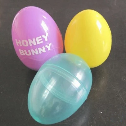 
plastic egg 
