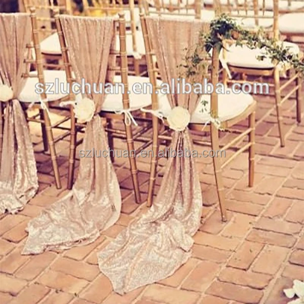 Роскошный чехол для стула розового и золотого цвета с блестками