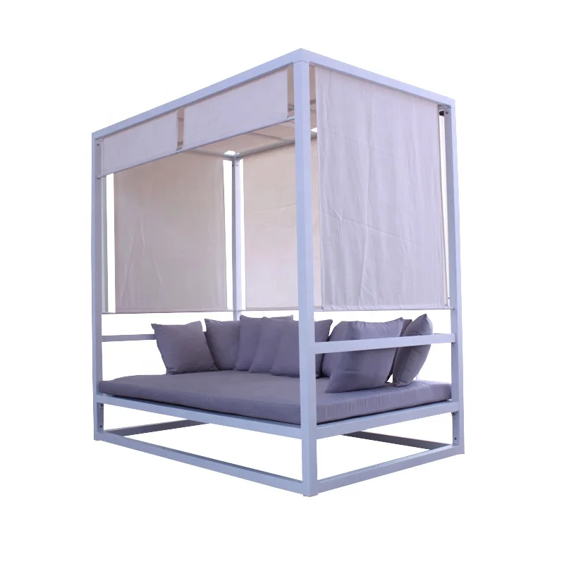 
High Quality Outdoor wicker rattan daybed 