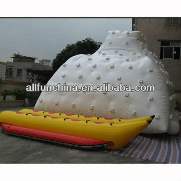 AF10-51 inflatable  iceberg and boat