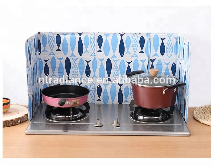 Защита для кухонного стола из алюминиевой фольги с принтом рыбы