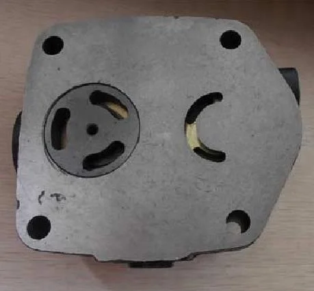 Truck Spare Parts 14540-99125 CWB520/RF8 Air Compressor Cylinder Head