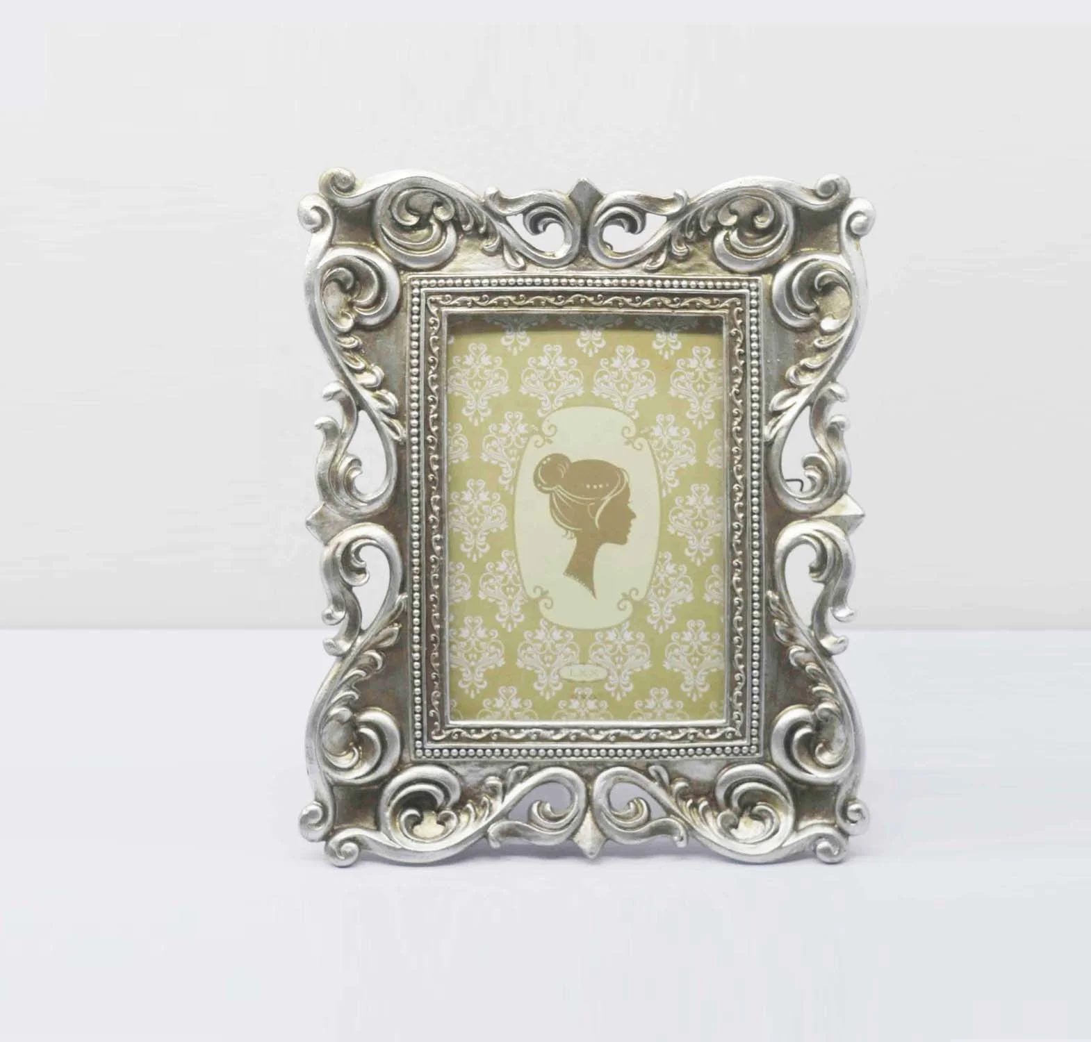 
antique silver rectangle Resin Framed Photo Frame 