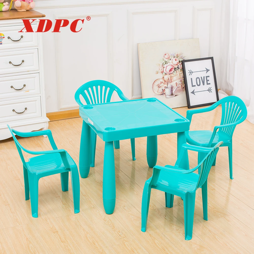 Современный пластиковый обеденный стол и стулья для детей дошкольного возраста