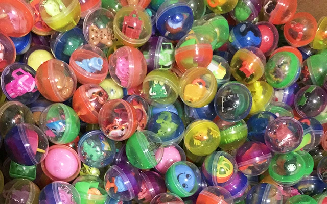 Assort party favour toy capsule toy for capsule juguetes para ninos