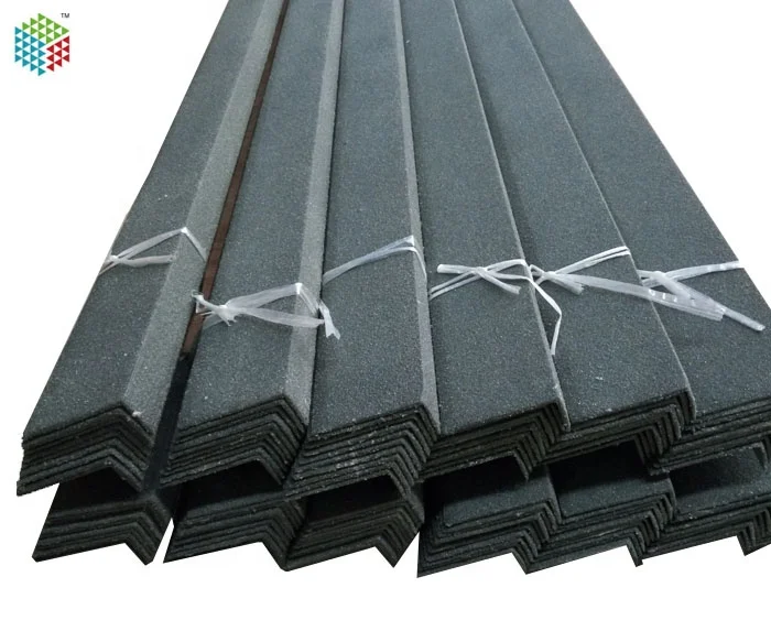 2022 All-weather anti-slip FRP gritted stair nosing