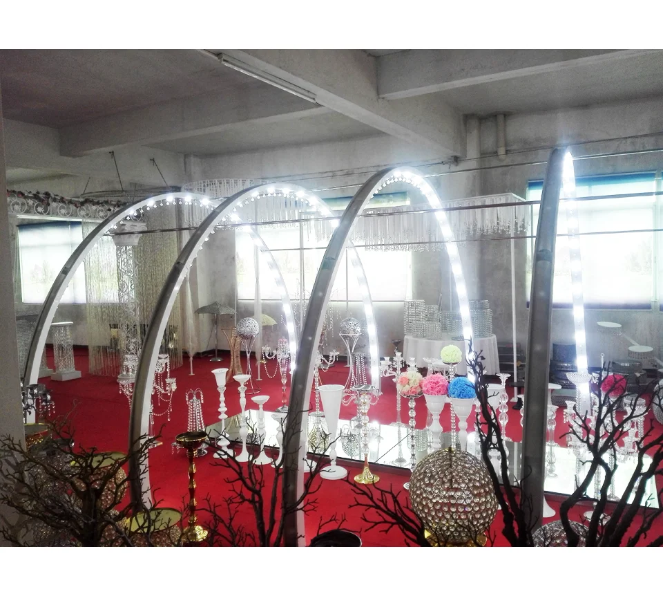 lighted Royal Indian White Iron Wedding Arch For Indian Weddings