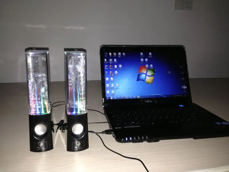 Светодиодное освещение ВОДЫ ТАНЦЫ беспроводных динамиков бесконечности