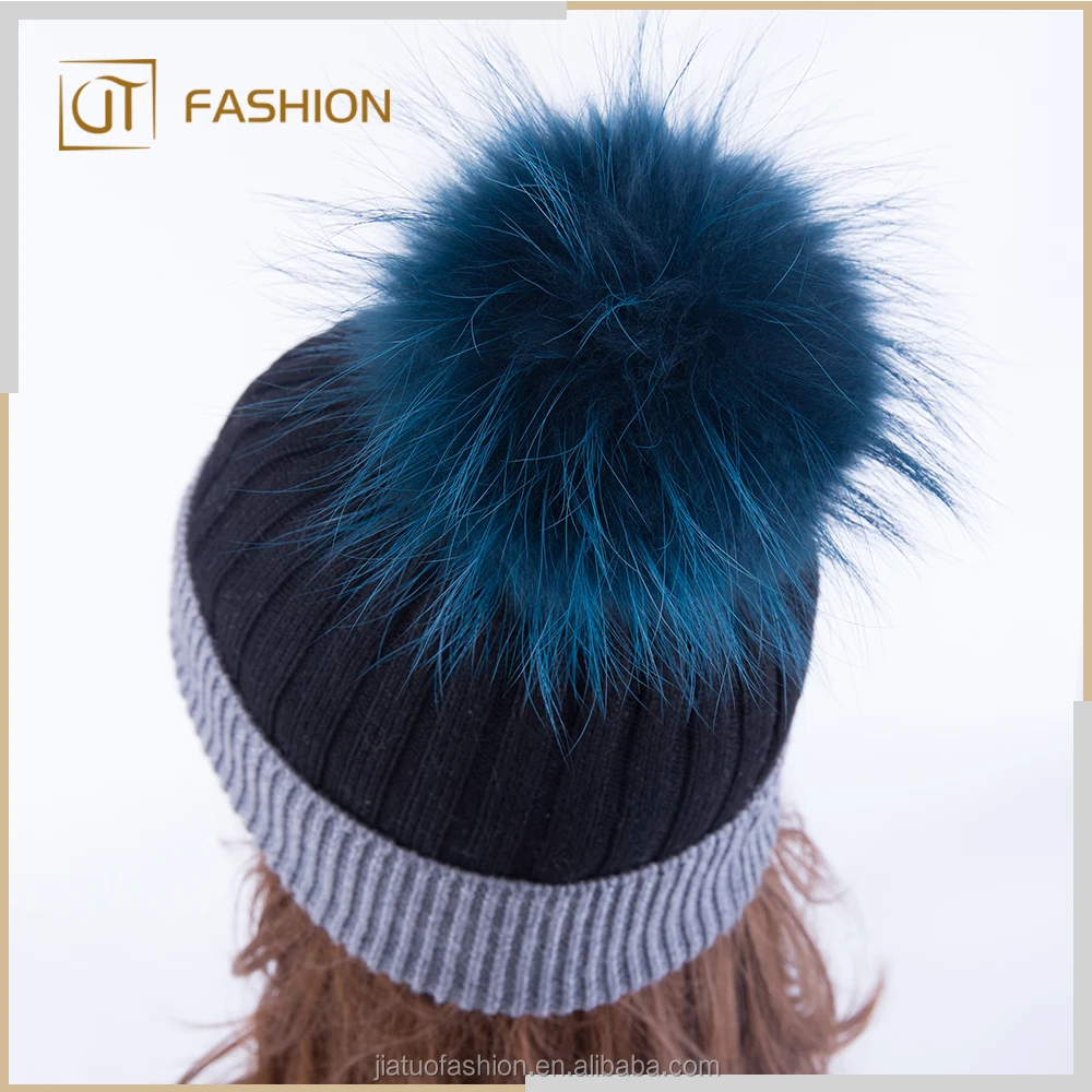 Colorful Wholesale factory price raccoon Fur Pompom For Beanie Hat
