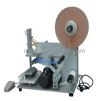 Полуавтоматический Плоская Бутылка Этикеточная Машина